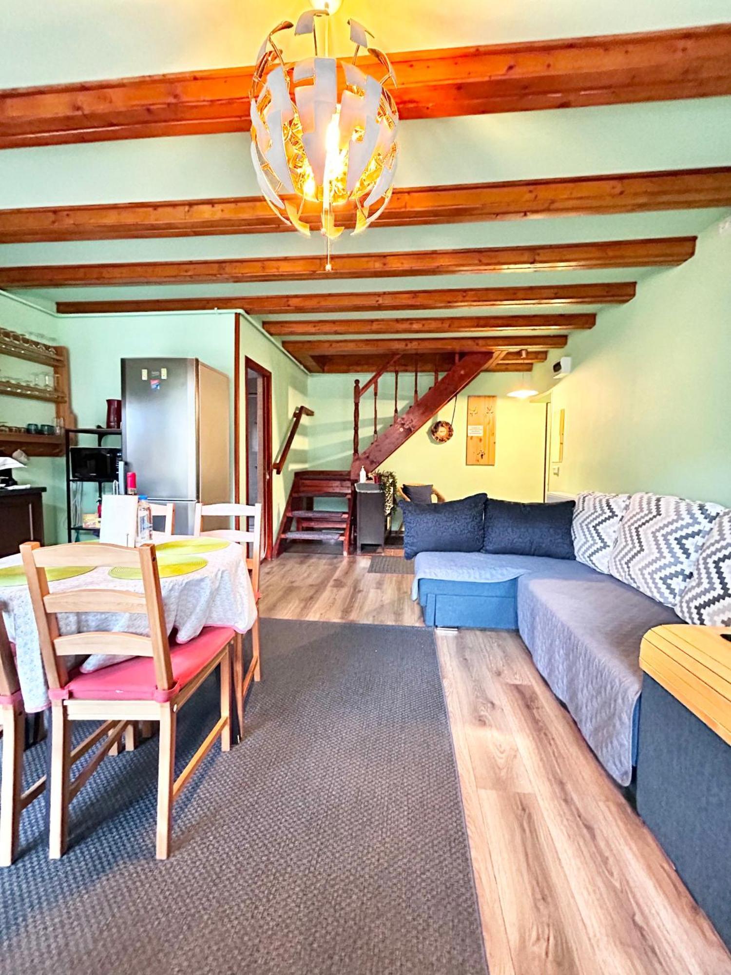 Lucas Duplex Azuga