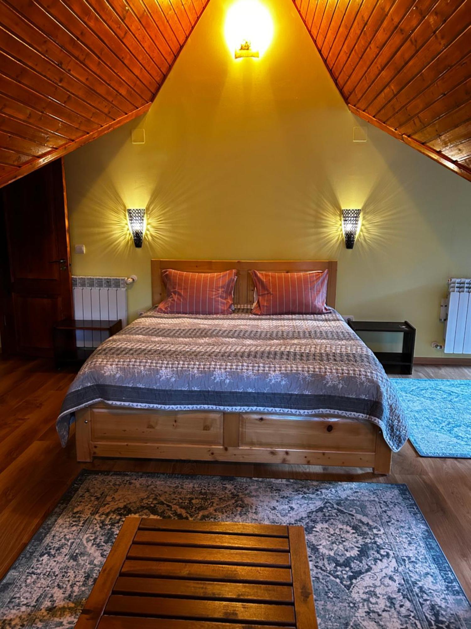 Lucas Duplex *